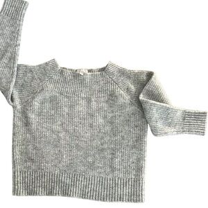 Chelsea28 Women’s gray Knit Metallic Ballet  Neck Pullover Sweater. Size M
